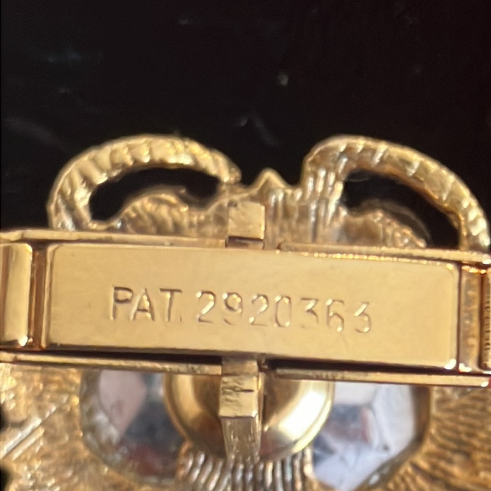 Harvey Vintage Cuff Links - Picture 6 of 10